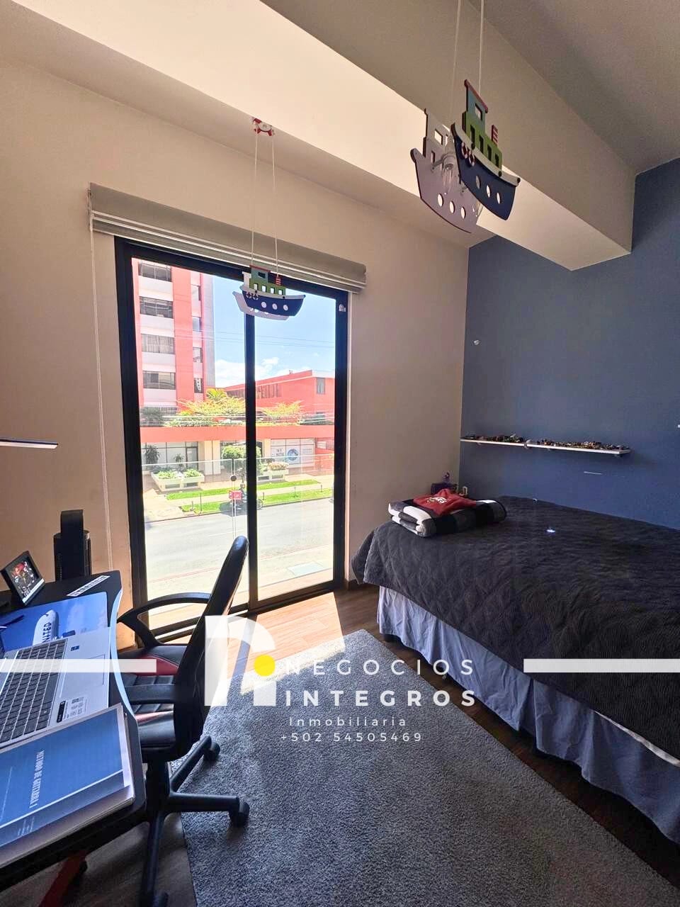 Vendo Apartamento con 5 Parqueos, Bodega, Terraza, Zona 10 — Apartamento en Venta en Zona 10, Guatemala, Ciudad — foto 8 de 17