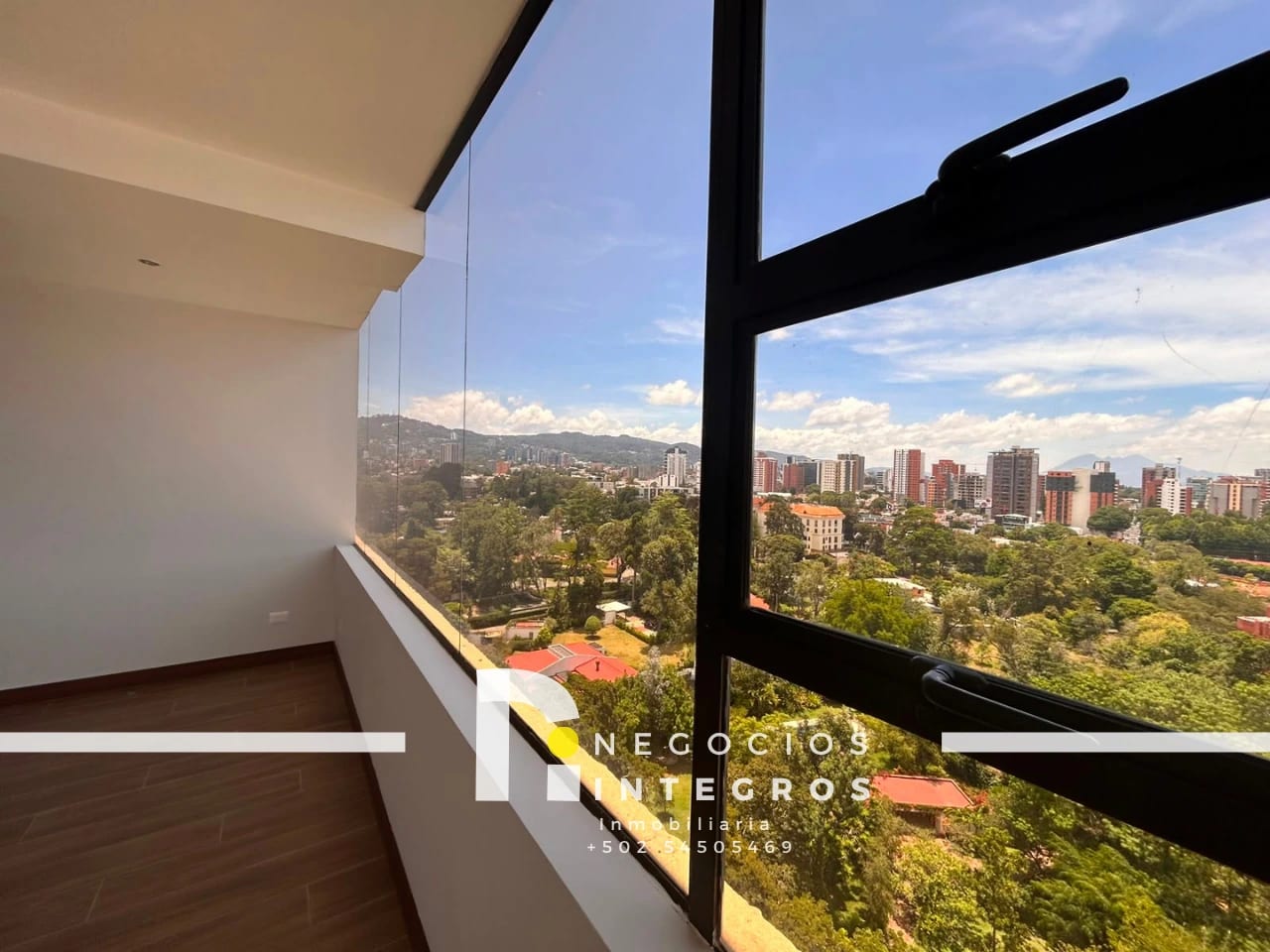Vendo Apartamento Milenia Oakland Z.10 - Remodelado — Apartamento en Venta en Milenia, Zona 10, Guatemala, Ciudad — foto 14 de 17