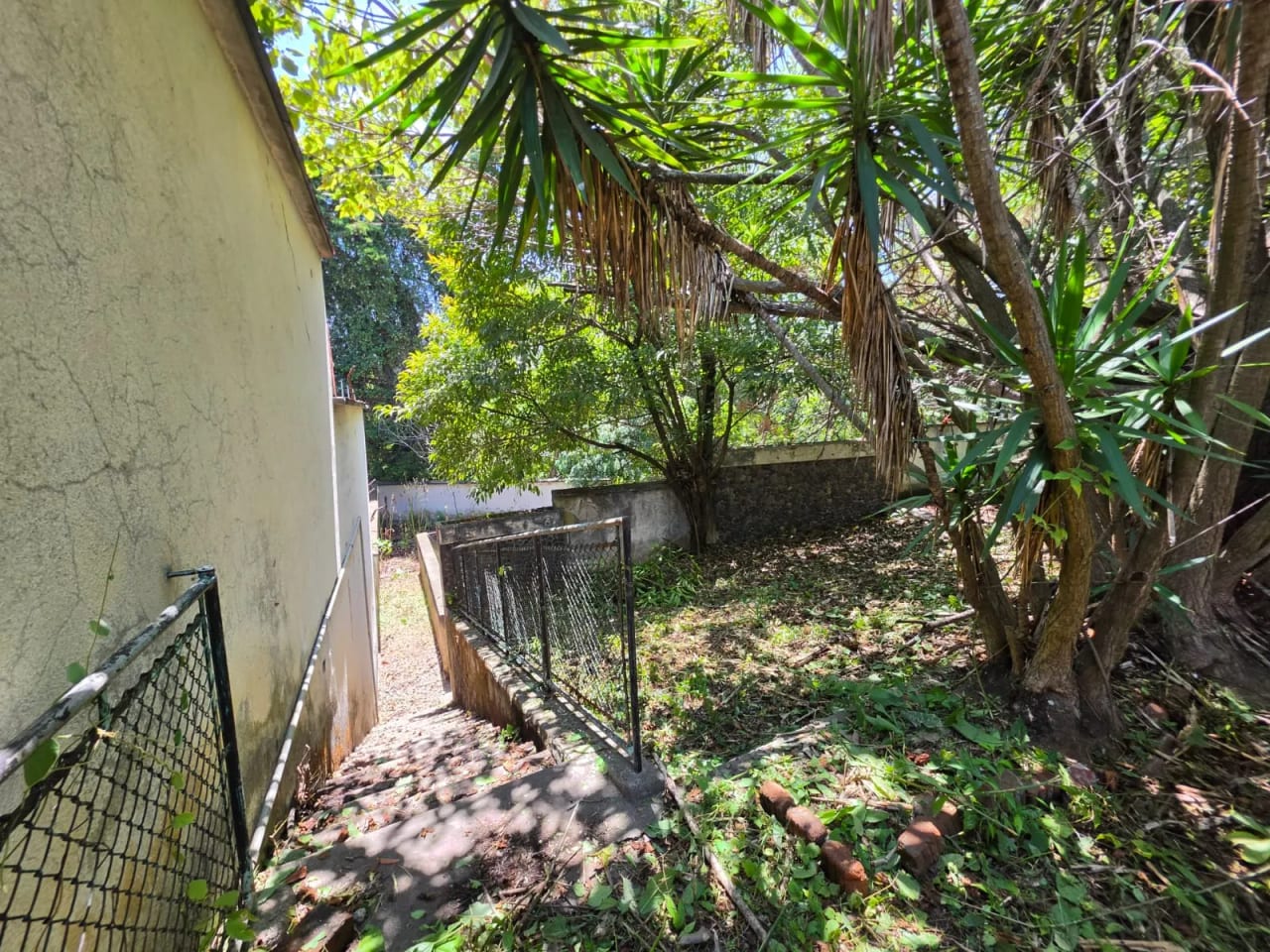 Terreno con Construccion en Venta, el Carmen, Zona 12 | Dentro de Gari — Terreno en Venta en El Carmen, Zona 12, Guatemala, Ciudad — foto 2 de 10