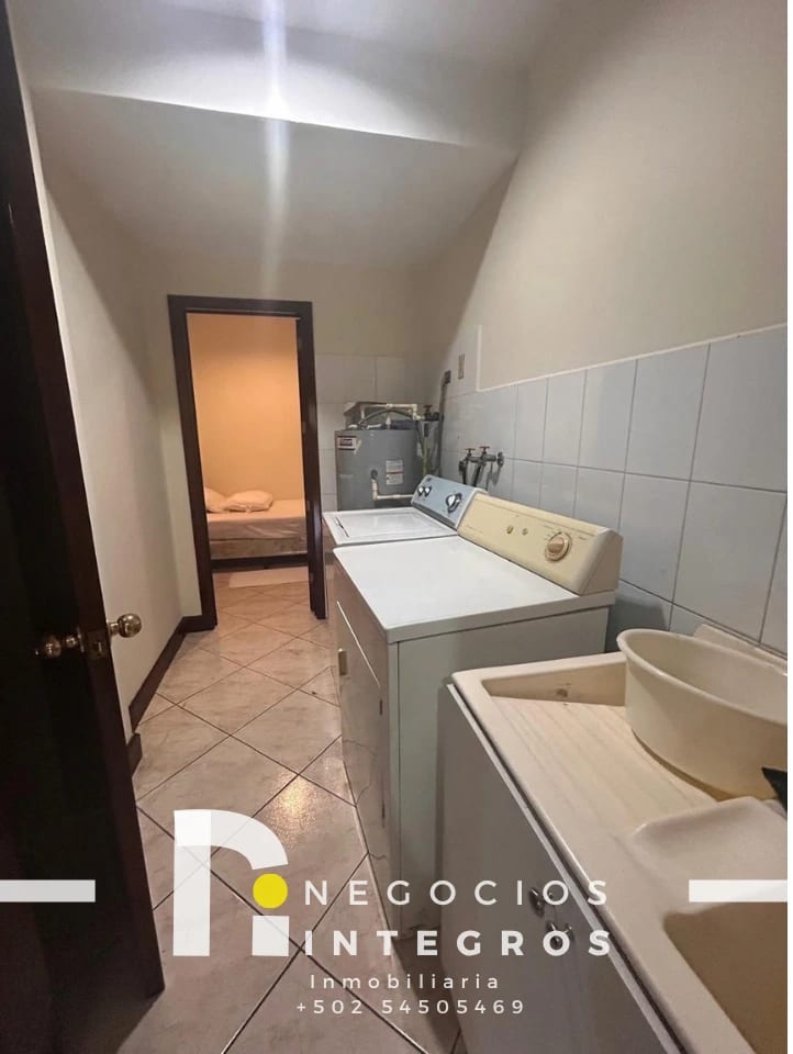 Apartamento en Venta Z.10 con Lindas Vistas a Area Verde y Piscina — Apartamento en Venta en Milenia, Zona 10, Guatemala, Ciudad — foto 16 de 17