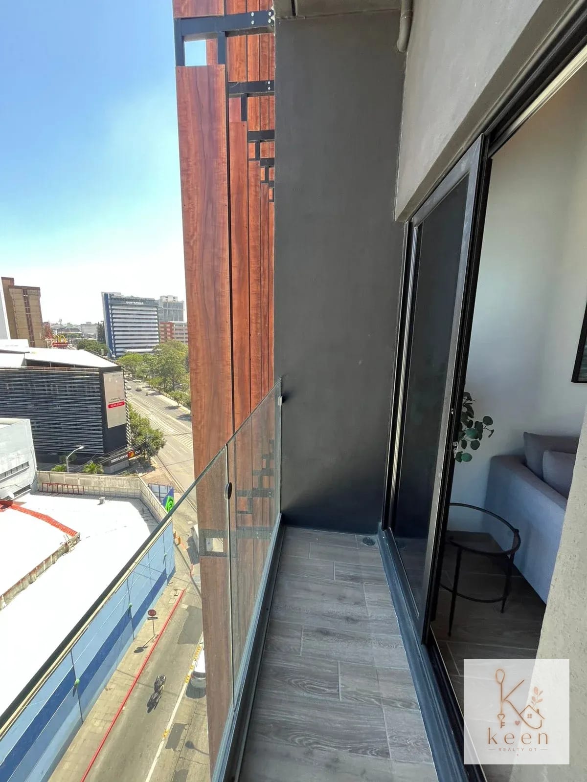 APARTAMENTO AMUEBLADO EN VENTA EDIFICIO SEPTIMO ZONA 4 — Apartamento en Venta en Séptimo, Zona 4, Guatemala, Ciudad — foto 8 de 13