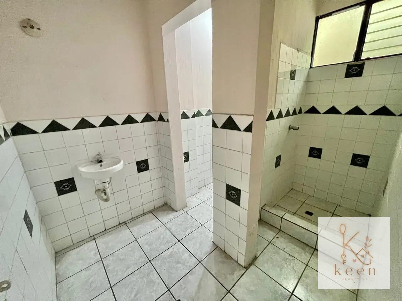 EDIFICIO EN VENTA ZONA 5 — Edificio en Venta en Jardines de La Asunción, Zona 5, Guatemala, Ciudad — foto 12 de 17