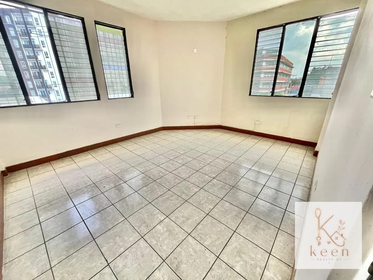 EDIFICIO EN VENTA ZONA 5 — Edificio en Venta en Jardines de La Asunción, Zona 5, Guatemala, Ciudad — foto 9 de 17