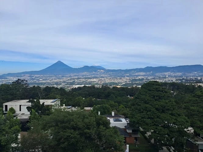 Alquiler de casa en Bellas Luces de 2 dormitorios y vista espectacular — Casa en Alquiler en San José Pinula, Guatemala, Ciudad — foto 9 de 9