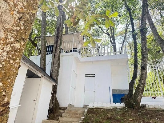 Venta de casa con amplio terreno en San Lucas — Casa en Venta en San Lucas Sacatepéquez, Sacatepéquez — foto 9 de 13
