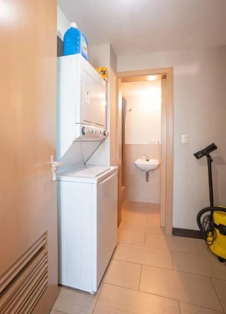 Alquilo Apartamento en Zona 14 Condado la Villa de 3 Dormitorios Amue — Apartamento en Alquiler en Condado La Villa, Zona 14, Guatemala, Ciudad — foto 6 de 15