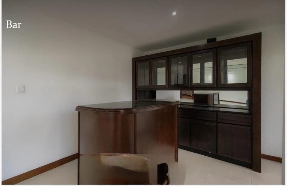 Venta de apartamento en Altos de Torreliana Km. 8.5 Carr. Salvador — Apartamento en Venta en Altos de Torreliana, Carretera a El Salvador, Guatemala, Ciudad — foto 4 de 15
