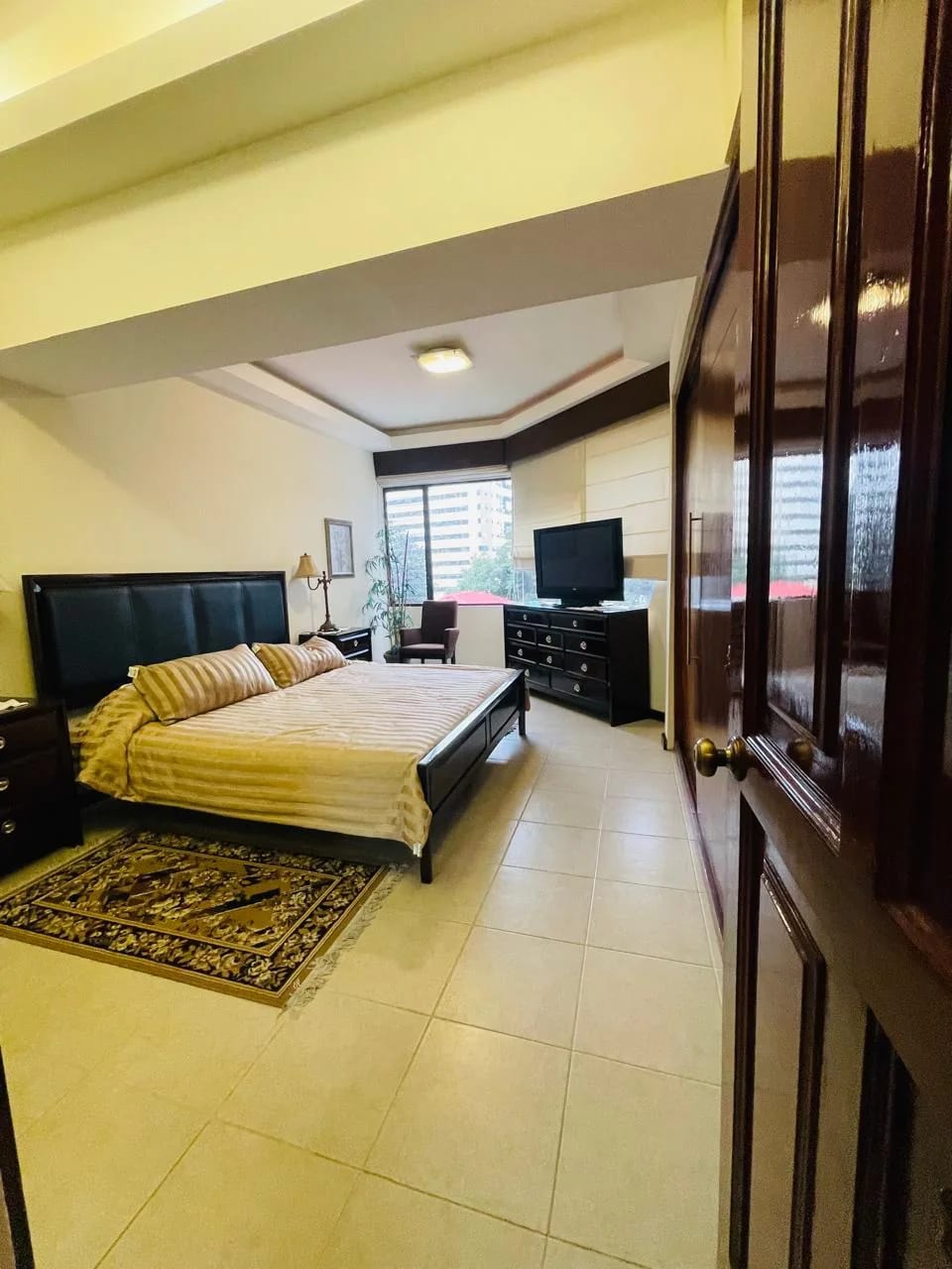Venta de Amplio apartamento en zona 14 Bonaire, 3 dormitorios y dormit — Apartamento en Venta en Bonaire, Zona 14, Guatemala, Ciudad — foto 12 de 17
