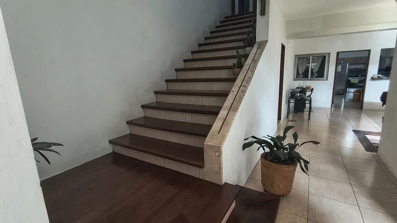 Venta de Casa con Amplio Terreno en San Lucas Choacorral — Casa en Venta en San Lucas Sacatepéquez, Sacatepéquez — foto 7 de 13