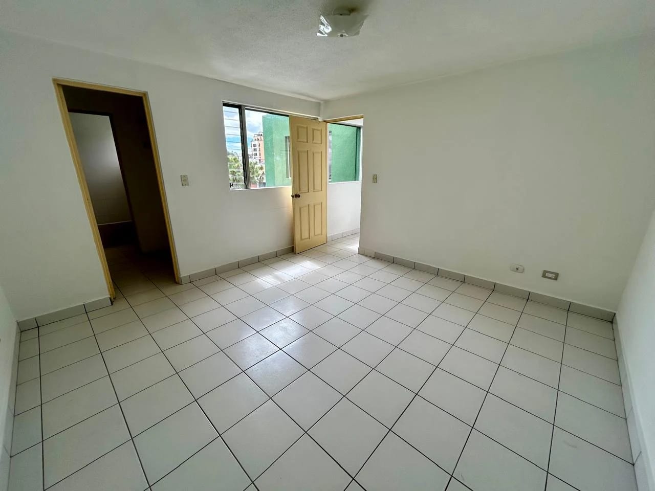 Venta de Apartamento en zona 15 Colonia Tecun Uman de 3 dormitorios — Apartamento en Venta en Zona 15, Guatemala, Ciudad — foto 8 de 9