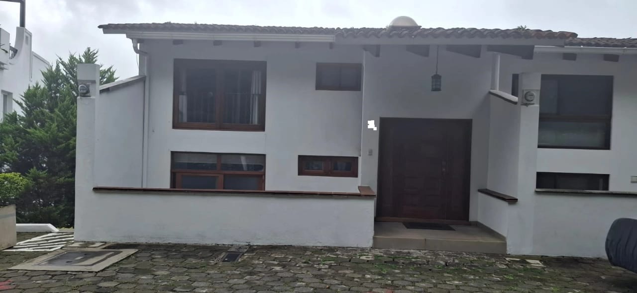 Casa en Renta | Condominio Alta Vista (Muxbal / Zona 10) | 3 Hab + Est — Casa en Alquiler en Zona 10, Guatemala, Ciudad — foto 2 de 12