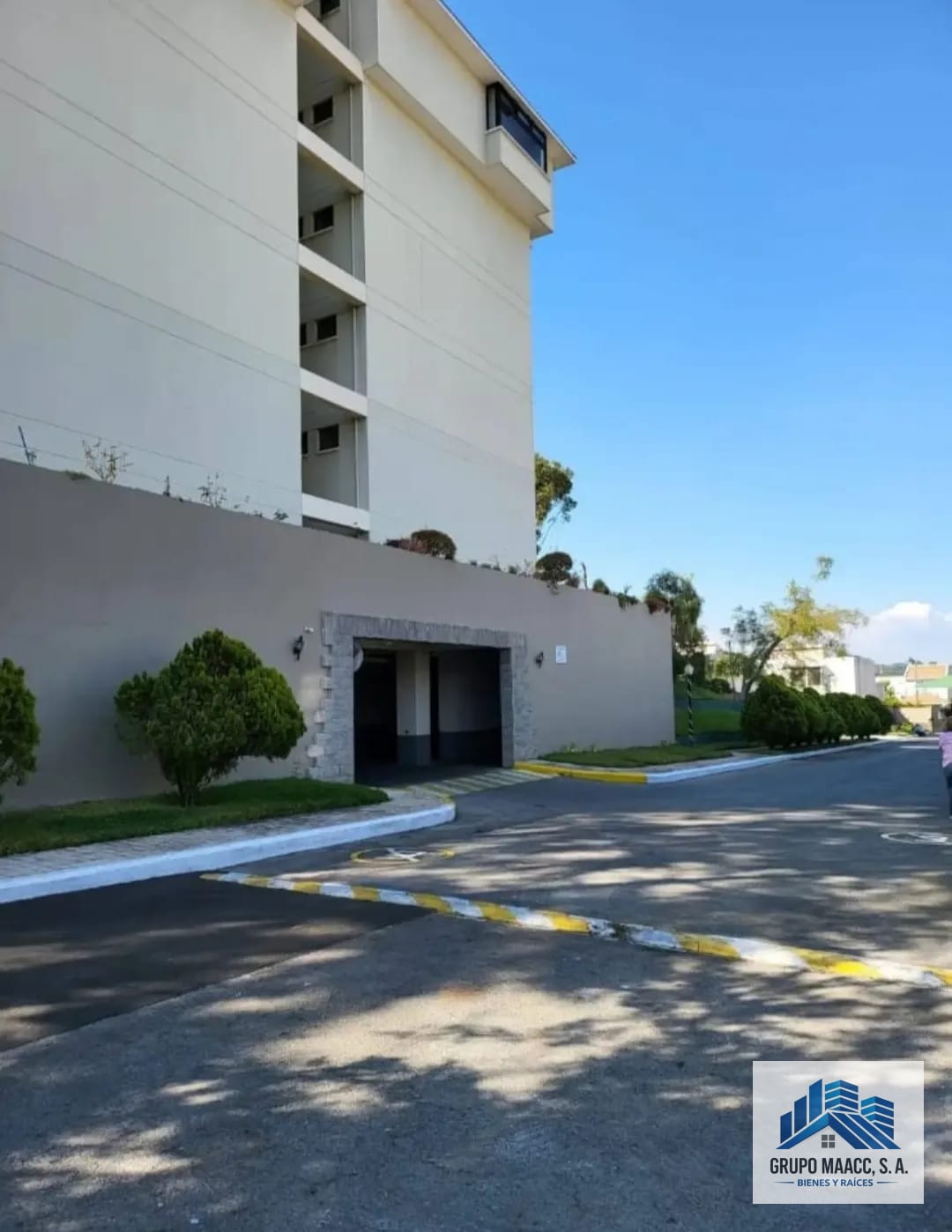 Ganga Venta Apt Palos Altos — Apartamento en Venta en Zona 7 Mixco, Guatemala, Ciudad — foto 16 de 17