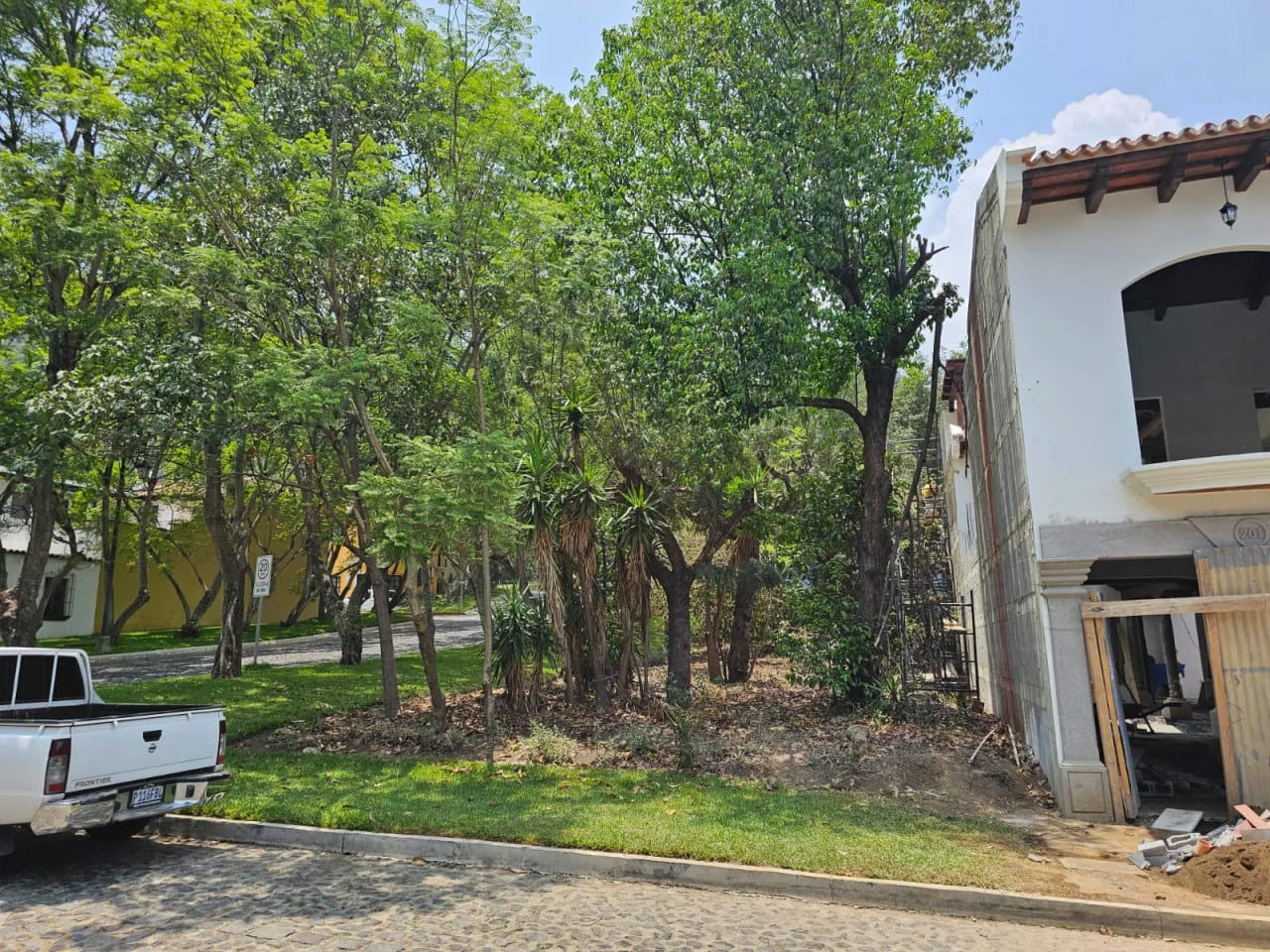 Terreno de esquina boulevard principal Bella Vista — Terreno en Venta en Jocotenango, Sacatepéquez — foto 4 de 6