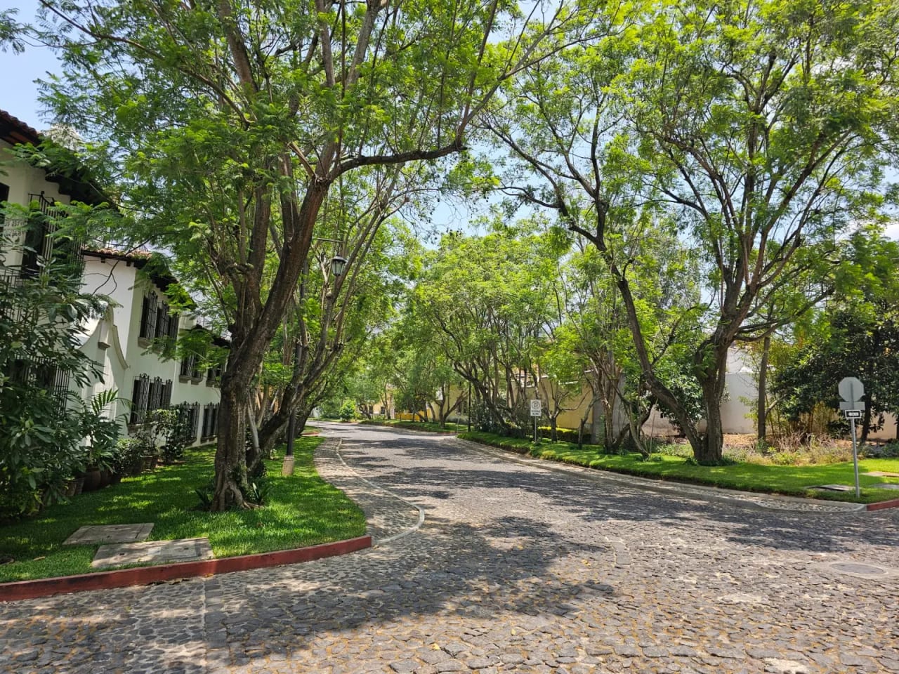 Terreno de esquina boulevard principal Bella Vista — Terreno en Venta en Jocotenango, Sacatepéquez — foto 6 de 6