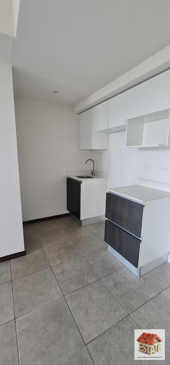 Zona 12 Edificio INITI vendo apartamento NUEVO amplio — Apartamento en Venta en Prados de Monte María, Zona 12, Guatemala, Ciudad — foto 2 de 16
