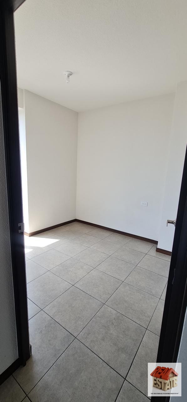 Zona 12 INITI alquilo amplio apartamento 95m2 — Apartamento en Alquiler en Prados de Monte María, Zona 12, Guatemala, Ciudad — foto 6 de 17