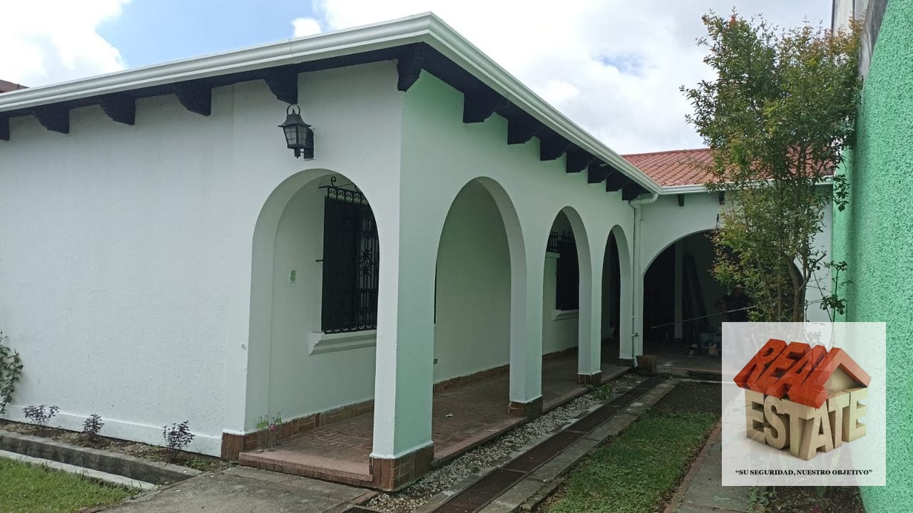 Monte María 1 vendo casa 1 nivel finos acabados madera — Casa en Venta en Prados de Monte María, Zona 12, Guatemala, Ciudad — foto 2 de 12