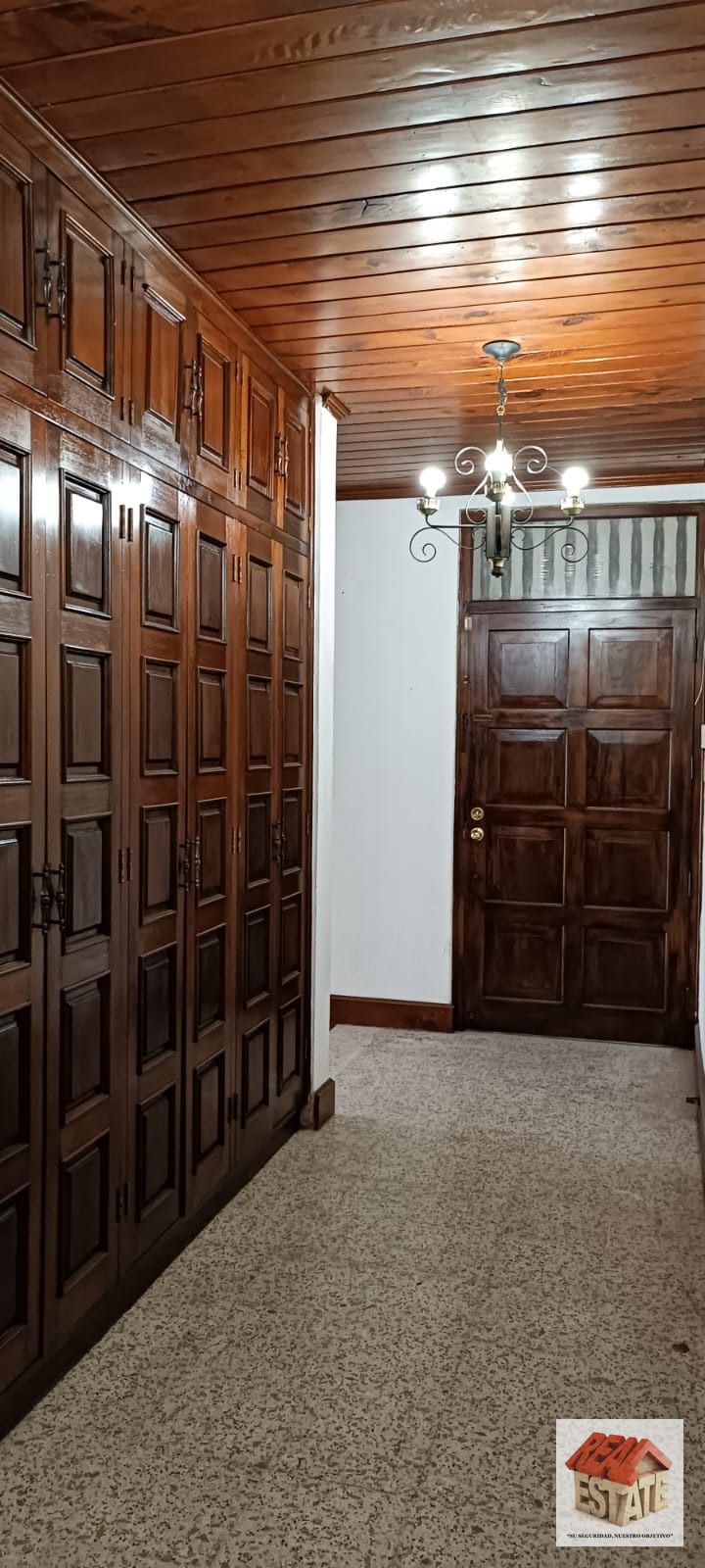 Monte María 1 vendo casa 1 nivel finos acabados madera — Casa en Venta en Prados de Monte María, Zona 12, Guatemala, Ciudad — foto 8 de 12