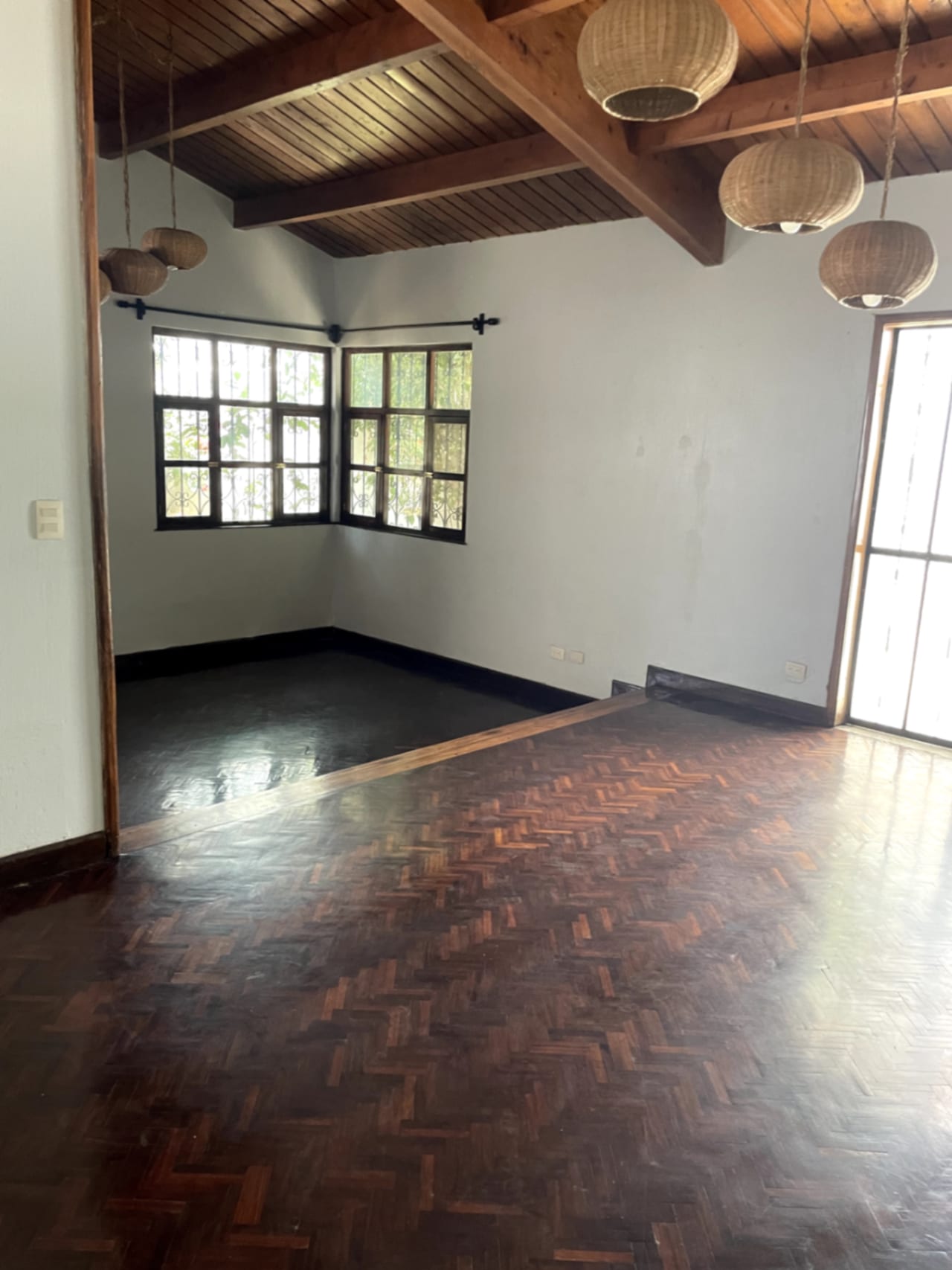 PRECIOSA CASA EN RENTA DE UN NIVEL EN BALCONES DE SAN CRISTOBAL — Casa en Alquiler en Zona 8 Mixco, Guatemala, Ciudad — foto 17 de 17