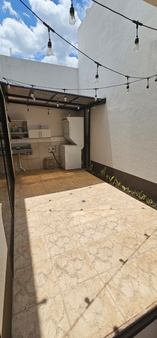 CASA AMUEBLADA EN RENTA EN SENDEROS DEL COMENDADOR ANTIGUA — Casa en Alquiler en Antigua, Sacatepéquez — foto 12 de 17