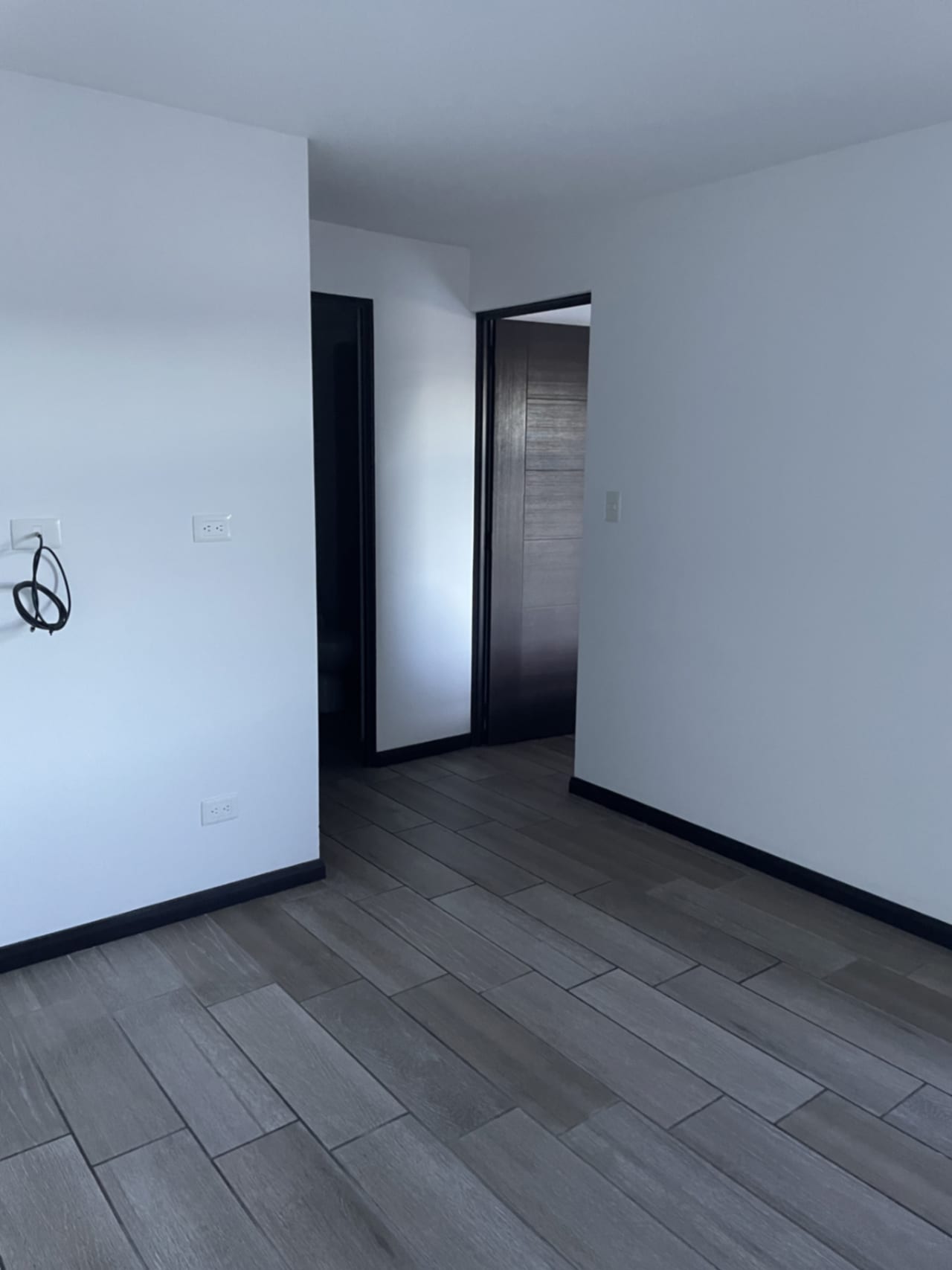 Rento Apartamento Amueblado Condado Naranjo — Apartamento en Alquiler en Condado Naranjo, Zona 4 Mixco, Guatemala, Ciudad — foto 9 de 14