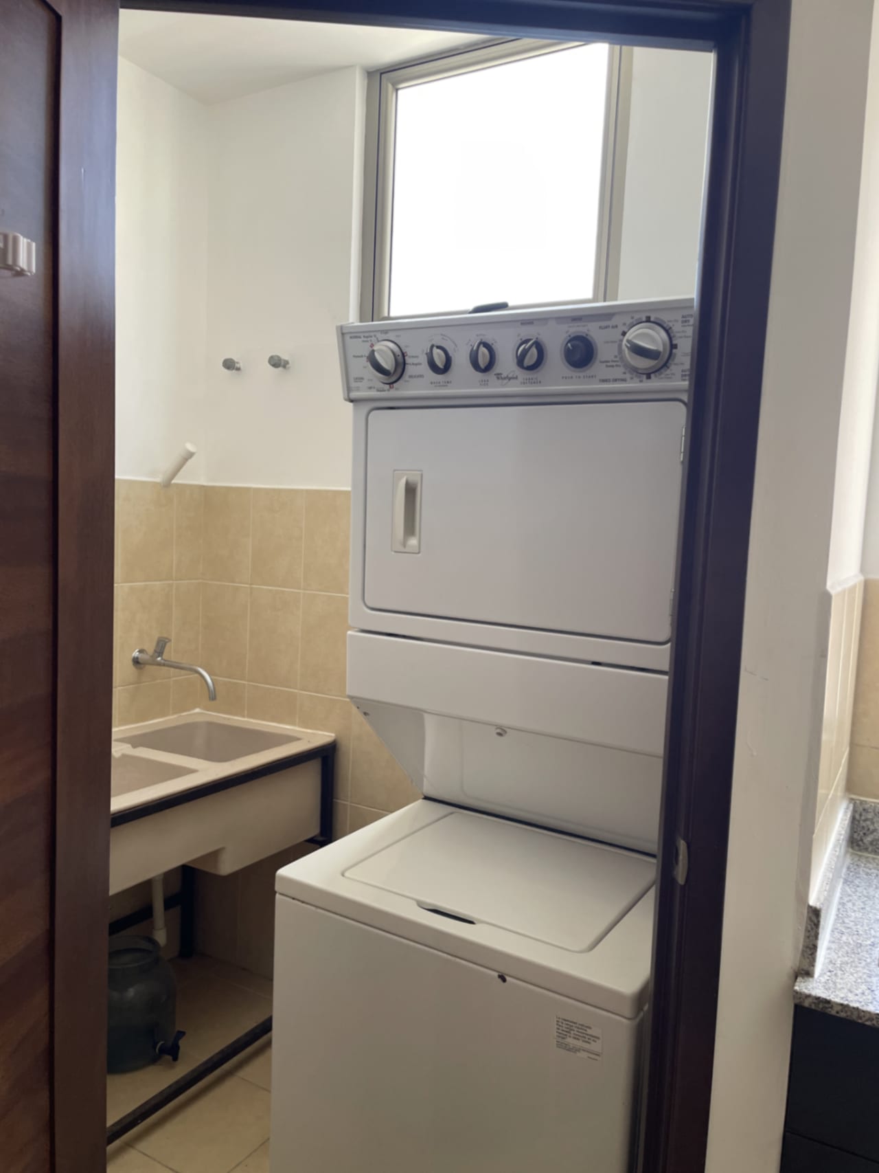 Precioso, Apartamento en Venta en Torre Quattro, Zona 14, Nivel Alto — Apartamento en Venta en Torre Quattro, Zona 14, Guatemala, Ciudad — foto 6 de 17