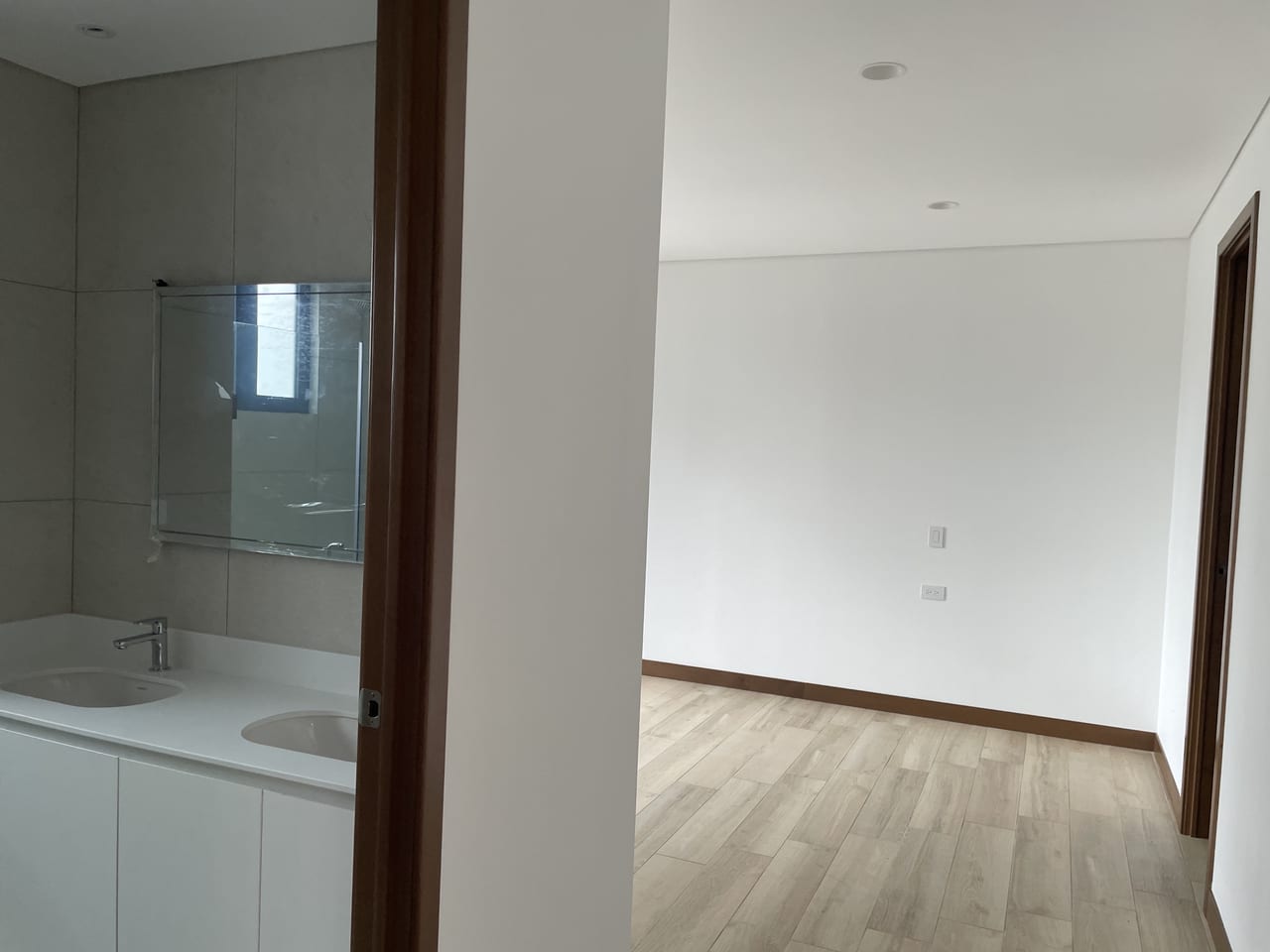 Rento Aapartamnnto Ferre 10 Guatemala — Apartamento en Alquiler en Ferré Diez, Zona 10, Guatemala, Ciudad — foto 9 de 17
