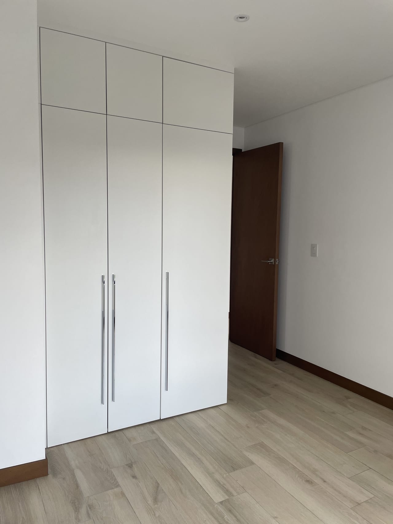 Rento Aapartamnnto Ferre 10 Guatemala — Apartamento en Alquiler en Ferré Diez, Zona 10, Guatemala, Ciudad — foto 12 de 17