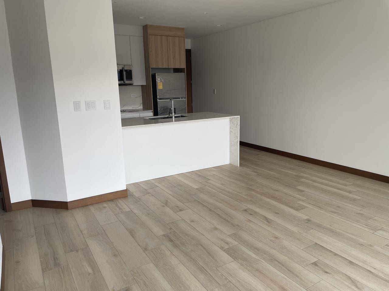 Rento Aapartamnnto Ferre 10 Guatemala — Apartamento en Alquiler en Ferré Diez, Zona 10, Guatemala, Ciudad — foto 14 de 17