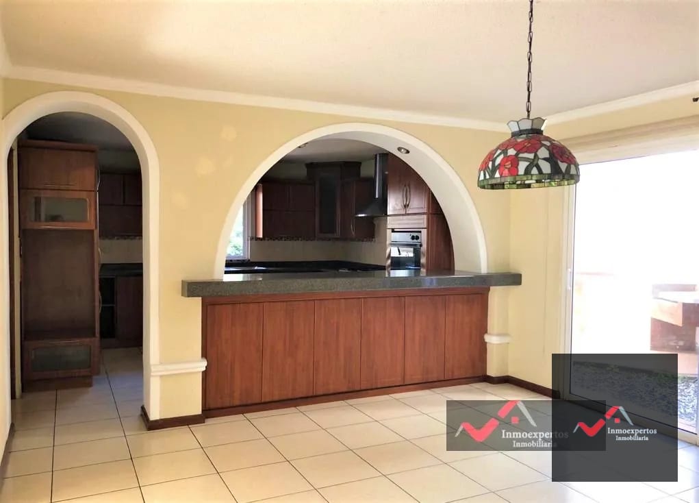 Casa en Venta | San Cristóbal, Zona 8 de Mixco — Casa en Venta en Zona 8 Mixco, Guatemala, Ciudad — foto 5 de 17