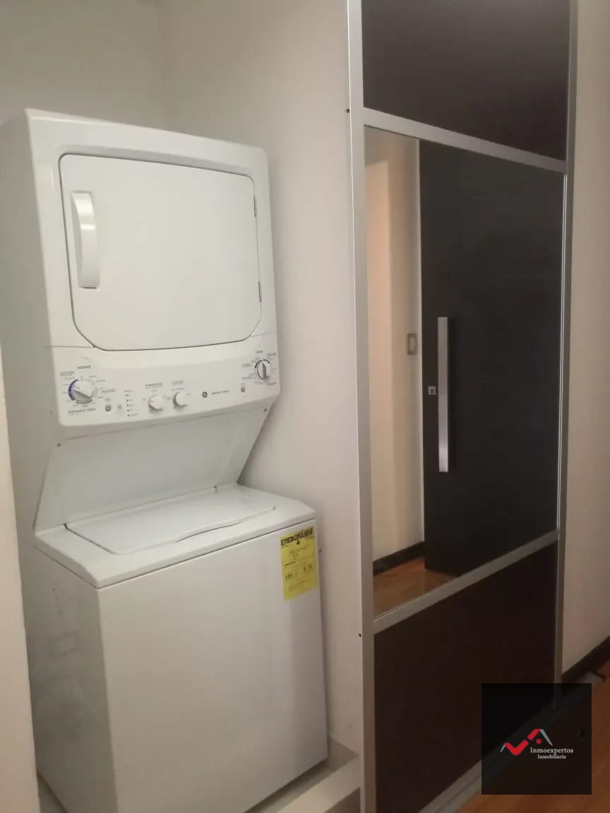 Apartamento en Renta Torre 14 Zona 14 — Apartamento en Alquiler en Zona 14, Guatemala, Ciudad — foto 12 de 13