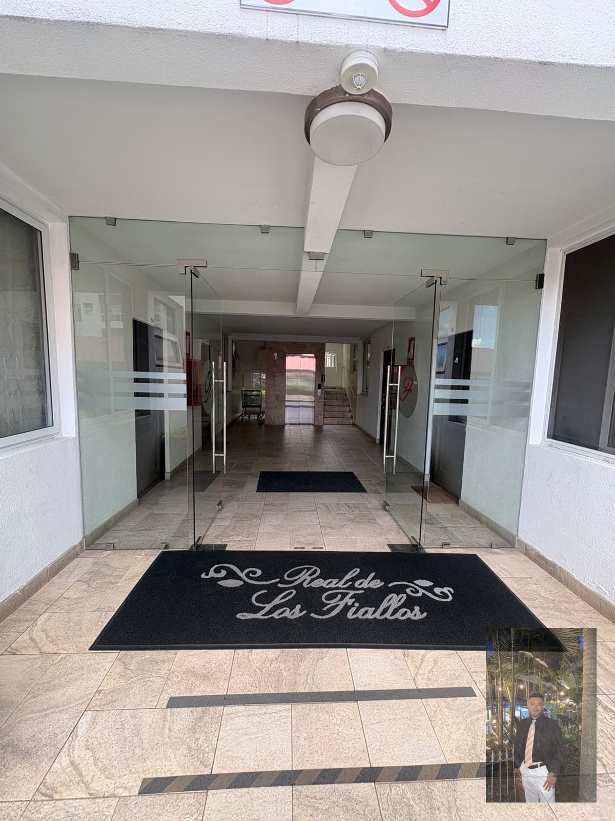 Rento Bello apartamento en zona 14, edificio real de los fiallos — Apartamento en Alquiler en Zona 14, Guatemala, Ciudad — foto 6 de 7