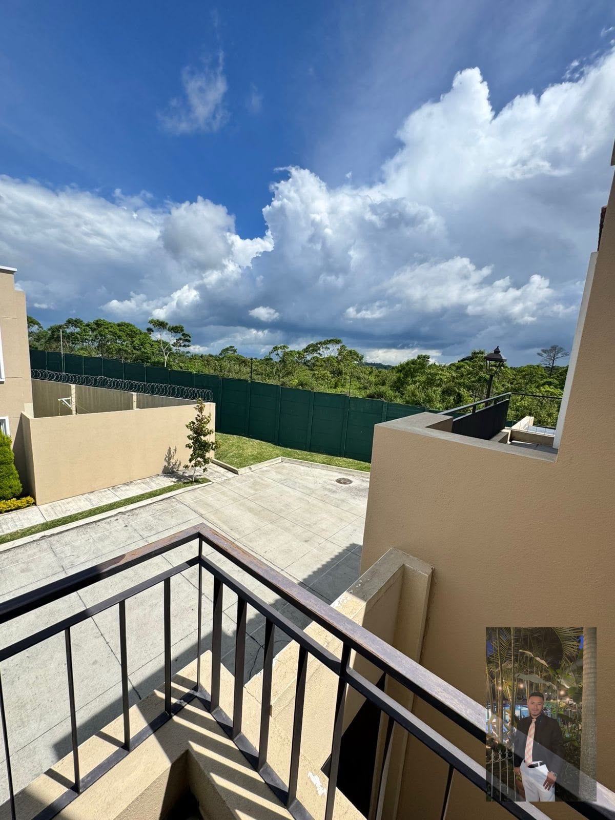 Vendo preciosa Casa en Cumbres de la arboleda, km 21 carretera al salv â Casa en Venta en Carretera a El Salvador, Guatemala, Ciudad â foto 7 de 13