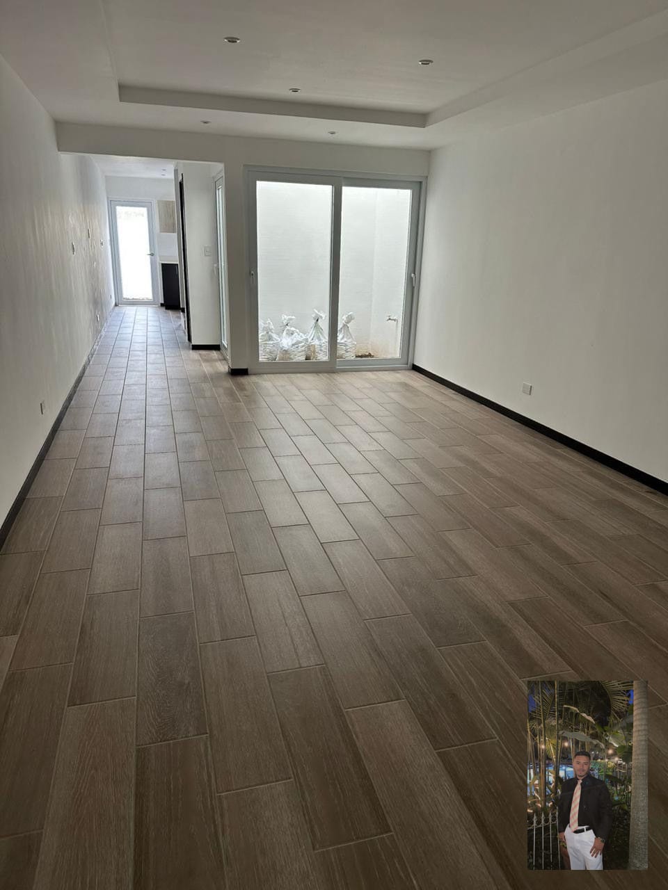 Hermosa Casa en Venta, Hacienda Real 🏡💎 — Casa en Venta en Carretera a El Salvador, Guatemala, Ciudad — foto 1 de 16