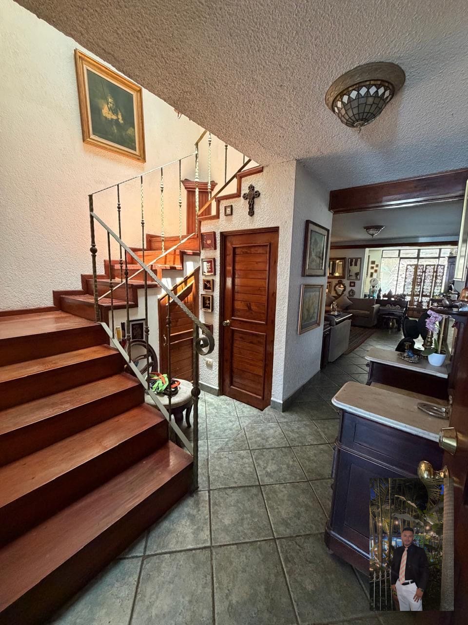 Hermosa casa en condominio zona 10 💎 — Casa en Venta en Zona 10, Guatemala, Ciudad — foto 8 de 15