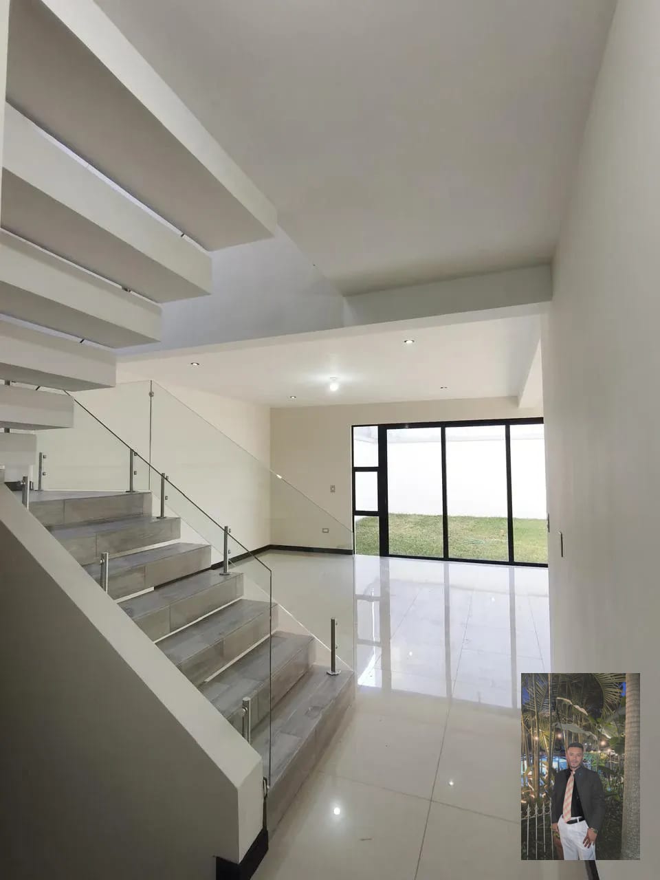 🔰 Casa Nueva en Venta – Hacienda Real Zona 16 — Casa en Venta en Zona 16, Guatemala, Ciudad — foto 3 de 14