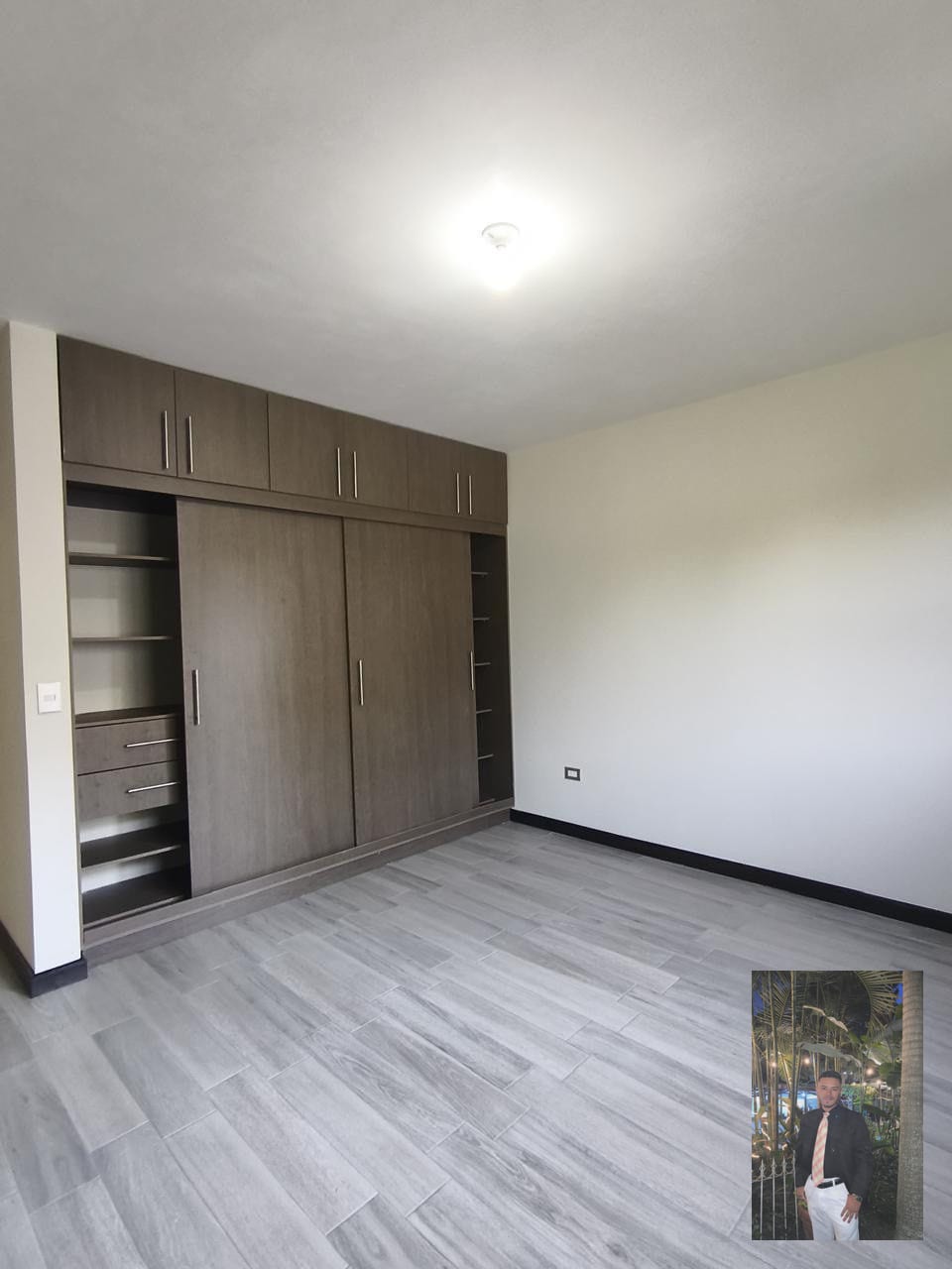 🔰 Casa Nueva en Venta – Hacienda Real Zona 16 — Casa en Venta en Zona 16, Guatemala, Ciudad — foto 2 de 14