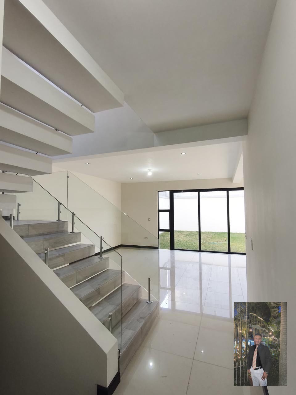 🔰 Casa Nueva en Venta – Hacienda Real Zona 16 — Casa en Venta en Zona 16, Guatemala, Ciudad — foto 3 de 14