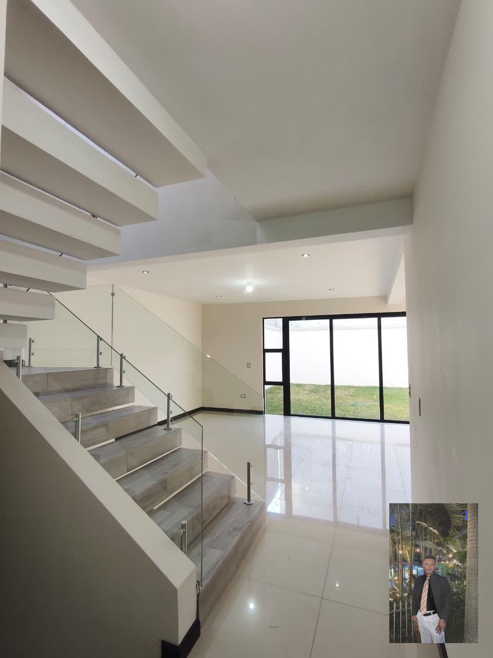 🔰 Casa Nueva en Venta – Hacienda Real Zona 16 — Casa en Venta en Zona 16, Guatemala, Ciudad — foto 12 de 14