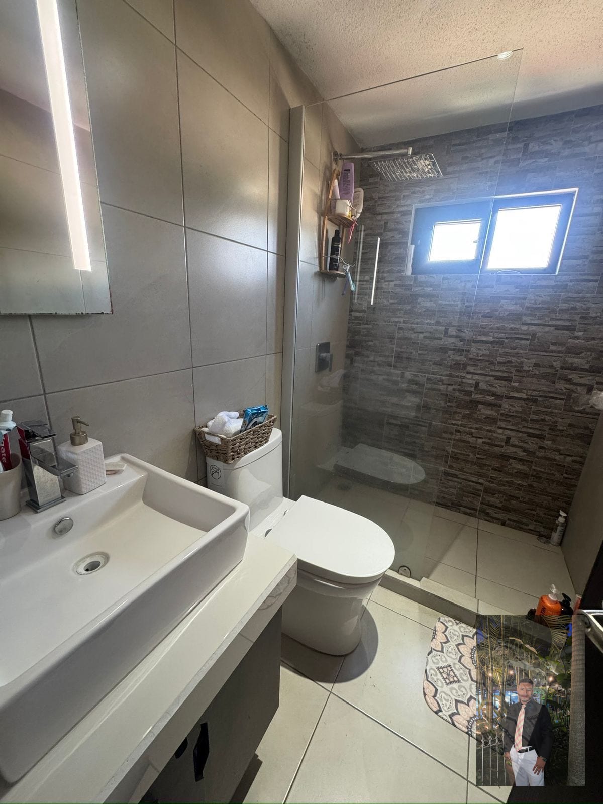 🔰vendo Casa en KM 16.5 Como Nueva, Ingreso a Olmeca Condado Rosaire — Casa en Venta en San José Pinula, Guatemala, Ciudad — foto 3 de 14