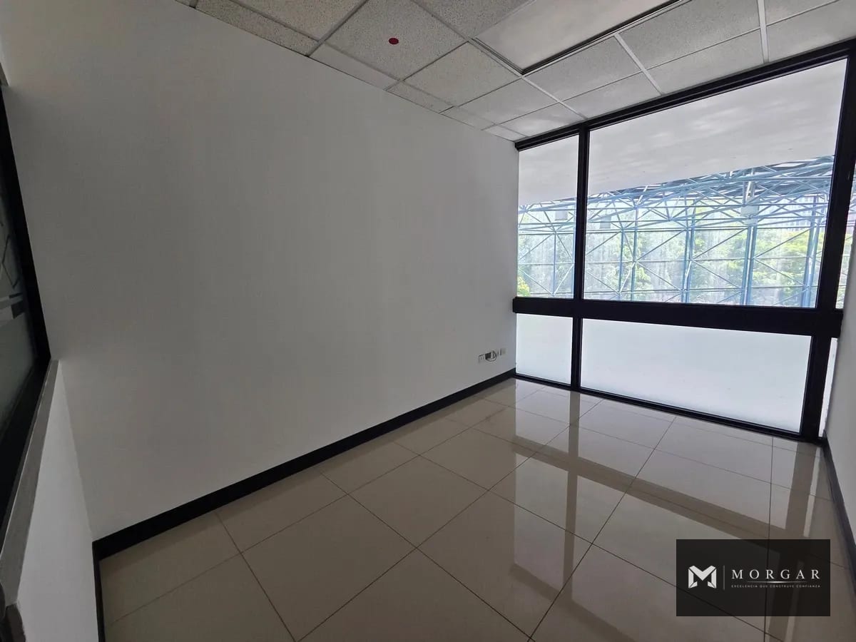 Oficina en alquiler en Zona 10 de 785.45 m² por $ 11,781.80 — Oficina en Alquiler en Zona 10, Guatemala, Ciudad — foto 5 de 10