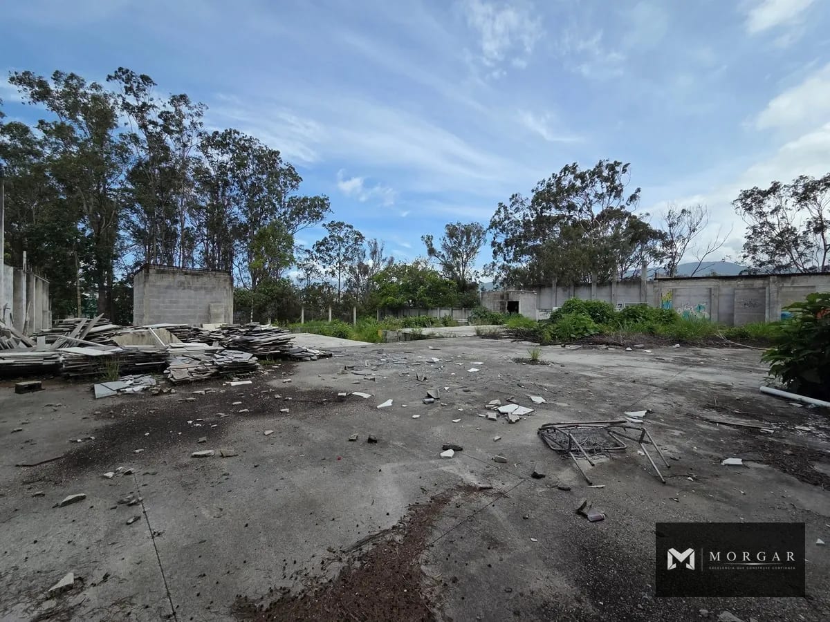 Terreno en alq. en Zona 11, blvrd. Sn Cristobal de 2,900 v² $13,626 — Terreno en Venta en Zona 11, Guatemala, Ciudad — foto 3 de 7