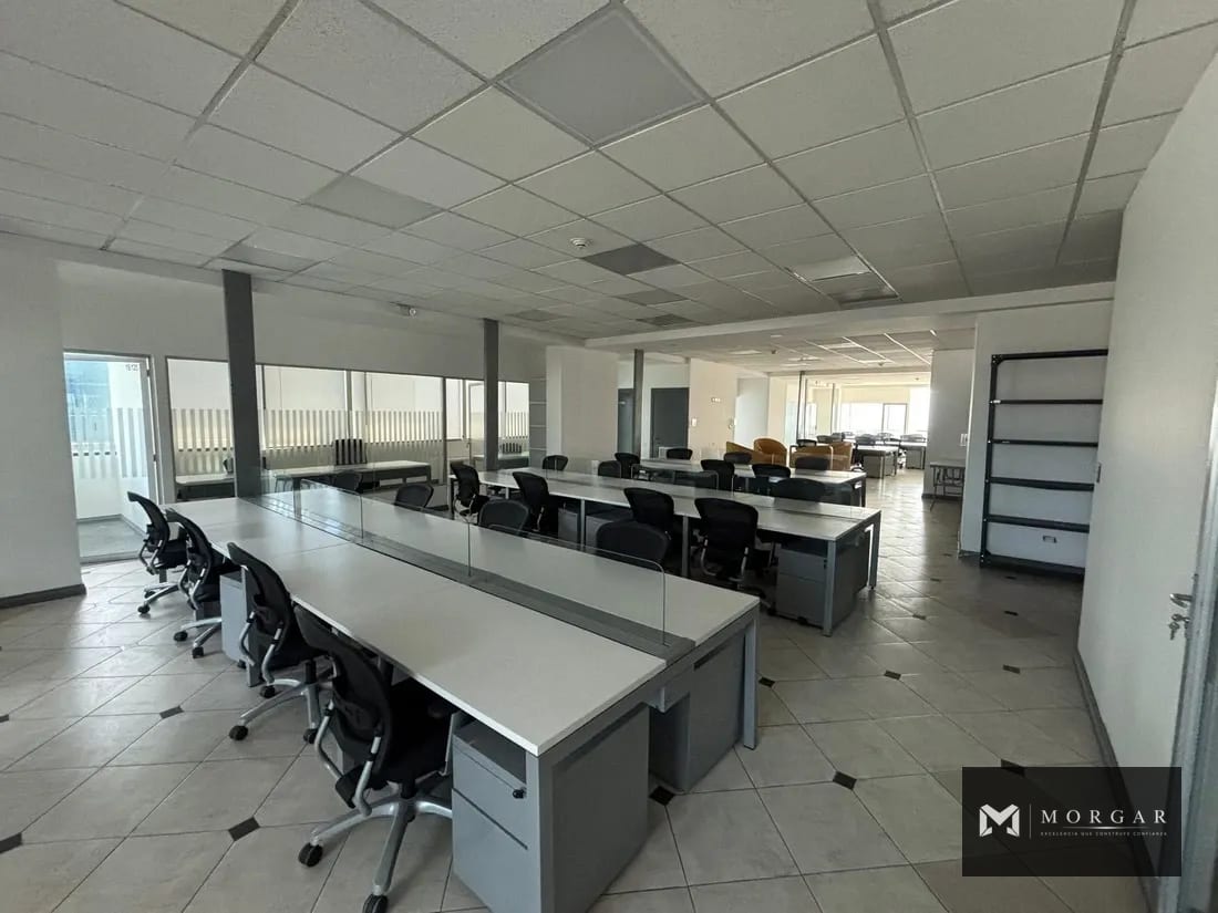 Oficina amueblada en alquiler en Zona 14 de 976.30 m² por $22,907 — Oficina en Alquiler en Zona 14, Guatemala, Ciudad — foto 3 de 10