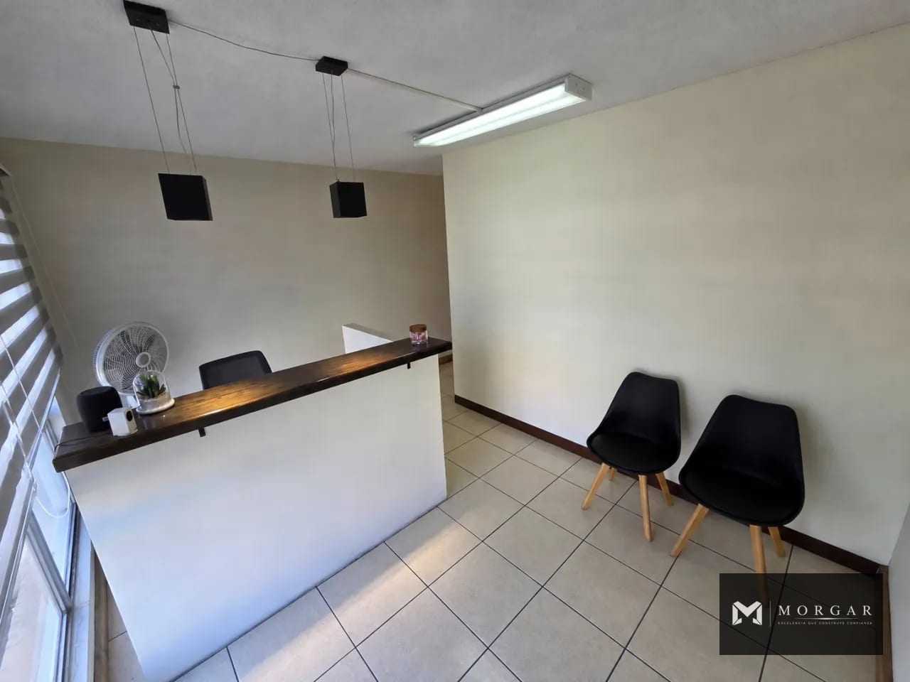 Oficina en Alquiler en Zona 9 en Q. 2,500 con Todo Incluido — Oficina en Alquiler en Zona 9, Guatemala, Ciudad — foto 2 de 3