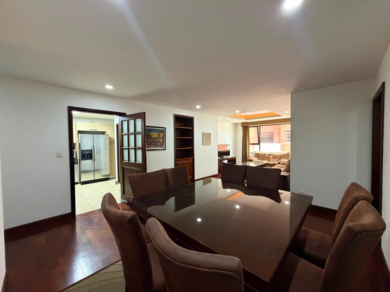 Alquilo espectacular apartamento en Z.10 Santa Maria — Apartamento en Alquiler en Santa María, Zona 10, Guatemala, Ciudad — foto 4 de 14