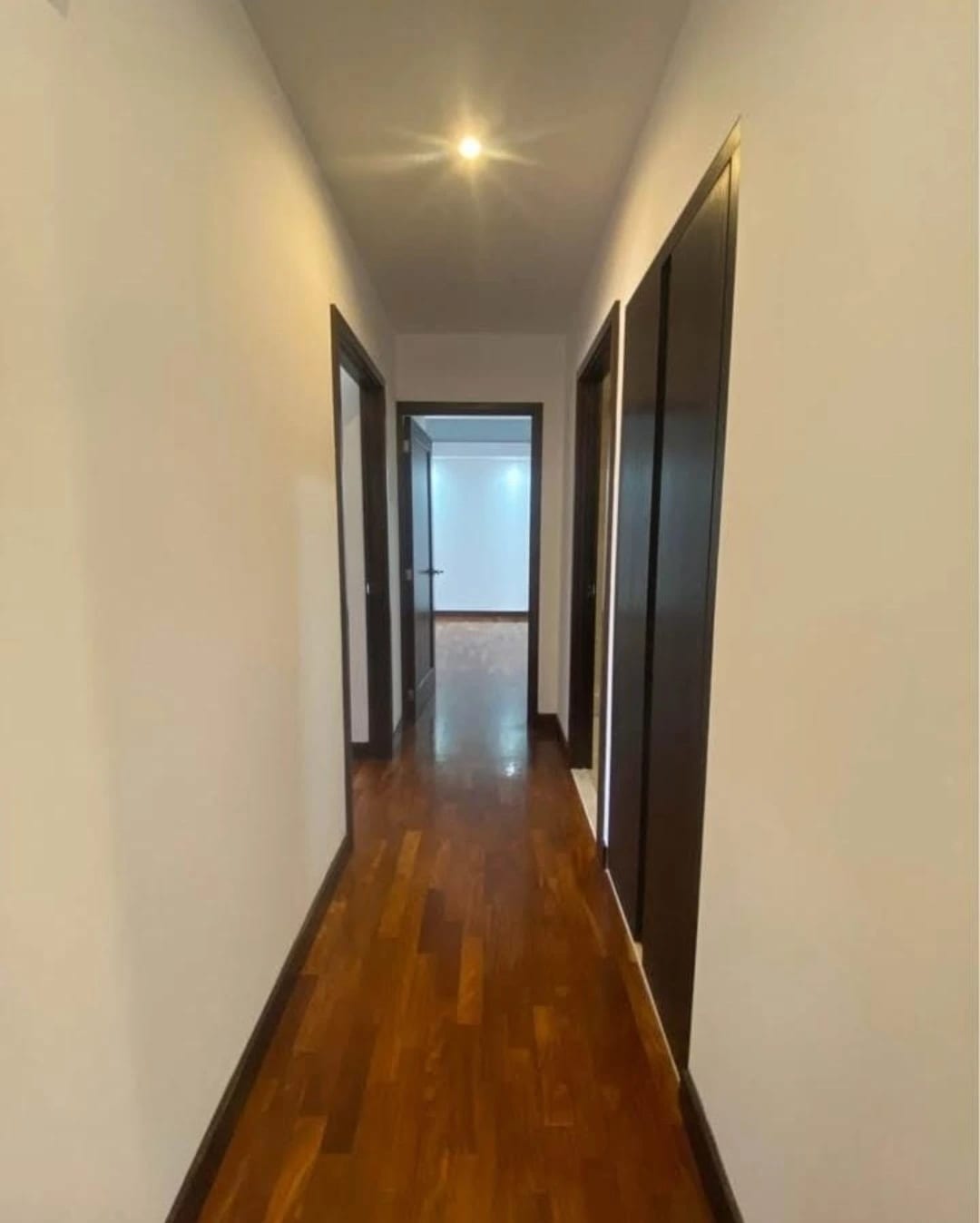 Vendo amplio apartamento en zona 14 Lantana — Apartamento en Venta en Lantana, Zona 14, Guatemala, Ciudad — foto 2 de 10