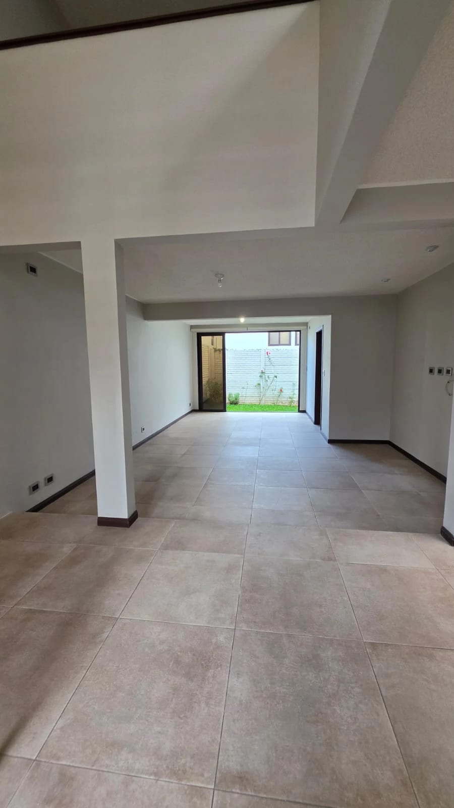 Vendo espectacular casa en Z. 16 Home 16 — Casa en Venta en Home 16, Zona 16, Guatemala, Ciudad — foto 10 de 17
