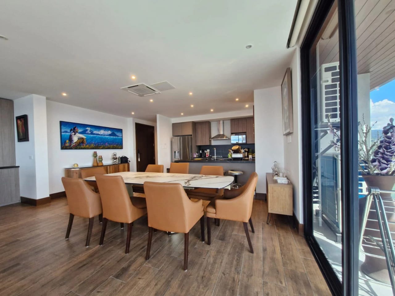 Vendo amplio apartamento en zona 15 Edificio Gaura — Apartamento en Venta en Gaura, Zona 15, Guatemala, Ciudad — foto 4 de 9