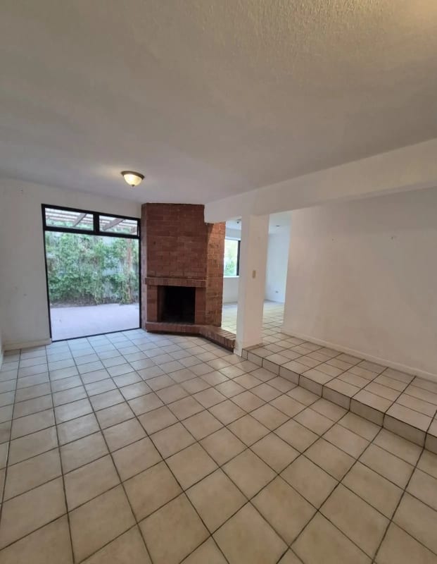 En Venta Townhouse KM 15 CAES, Frente a Condado Concepción — Casa en Venta en km 11-15, Carretera a El Salvador, Guatemala, Ciudad — foto 16 de 17