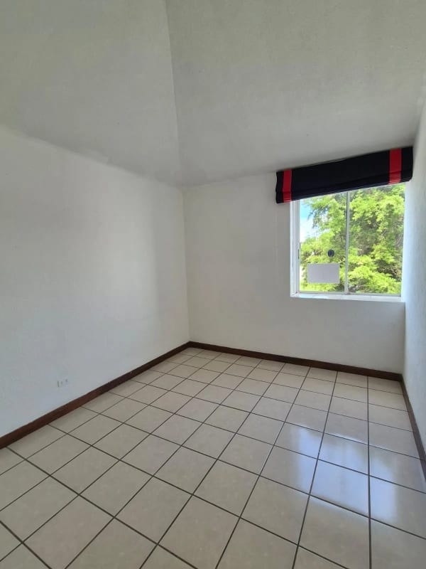 Vendo Casa en Providencia Entrada a San José Pinula KM. 18.5 CAES — Casa en Venta en San José Pinula, Guatemala, Ciudad — foto 8 de 15